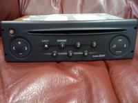 Czy radio renrdw100-10 w Lagunie II obsługuje zmieniarkę Alpine A42?