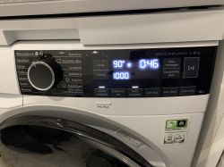 Blokada pralki Electrolux Perfect Care 800 Blokada pralki Electrolux Perfect Care 800