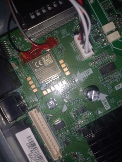 HIKERS NG50FZ-S TP.SK713S.PC822 - boot hangs, PT500GT05-4 firmware compatible?