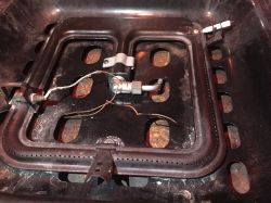 Kuchenka gazowa AMICA - Odcina dopływ gazy do piekarnika