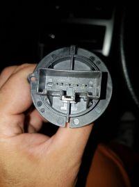 Peugeot 307 - Resistor from the supply cables began to heat up.