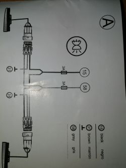 Porównanie schematów podłączenia DRL: własny vs producenta
