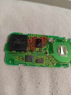 Peugeot 4008 przeprogramowanie transpordera z używanego kluczyka