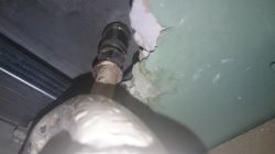 Top Floor Automatic Air Vent Leak: Can Cap Be Tightened or Removed? Tips & Solutions Top Floor Automatic Air Vent Leak: Can Cap Be Tightened or Removed? Tips & Solutions