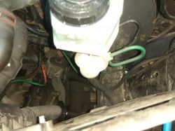 Renault Clio II ph 2 - The steering wheel turns hard and does not straighten