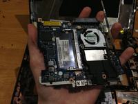 Acer Aspire One D260 - czy warto zastąpić wentylator większym radiatorem?