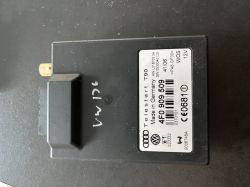 Czarny moduł Telestart T90 z etykietą VW/Audi, numer 4F0 909 509, 12V