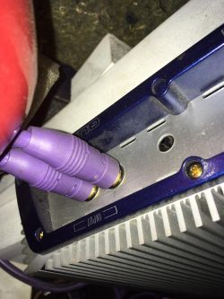 Audi S4 B5: Brak dźwięku w tylnych głośnikach po zmianie radia na Symphony