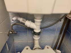 How to connect the drain of the washing machine when there is no installation?