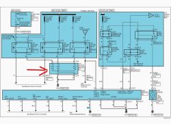 Schemat elektryczny z zaznaczonym dogrzewaczem PTC i strzałką wskazującą jego miejsce