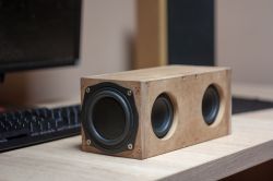 Głośnik Bluetooth o mocy 70Watt Głośnik Bluetooth o mocy 70Watt