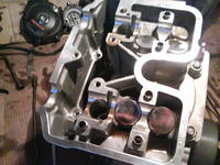 Dlaczego Quad EGL Madmax 300 DOHC po remoncie głowicy spala olej?