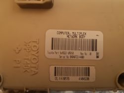 Toyota Corolla Verso 1.8 - interior lighting with the door open