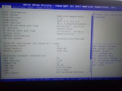 Jak wyjść z Aptio Setup Utility w laptopie Medion Akoya?