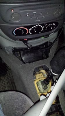 megane scenic - gdzie w tym aucie jest sterownik poduszek?