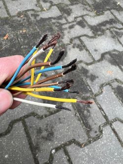 Iveco Daily 50C - Instalacja świateł tył - muszę zrobić nową wiązkę