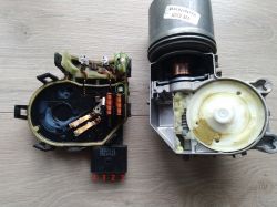 VW Polo / VAG - Sprawny silnik wycieraczek pali bezpiecznik