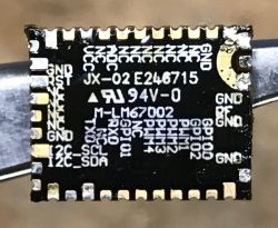 Yeelight GU10 Smart Bulb W1 350lm YLDP004-A - wnętrze, moduł WiFi