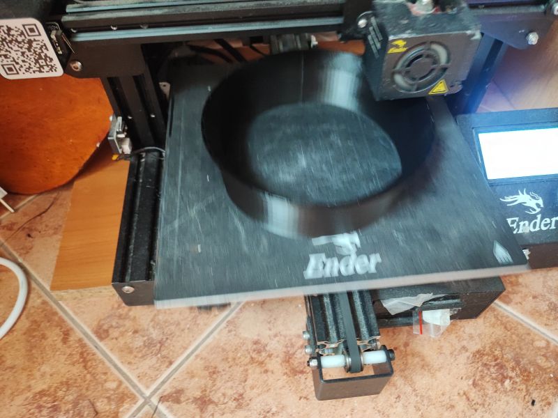 Adapter to lead out a pipe from a portable air conditioner - DIY 3D printing