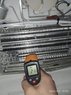 Gorenje NRKI5181LW - martwy panel sterujący, buczenie zaworu przy kompresorze