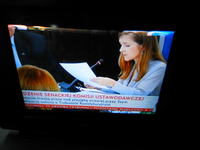 Daewoo DTB-21S6KB - Brak treści obrazu na górze ekranu