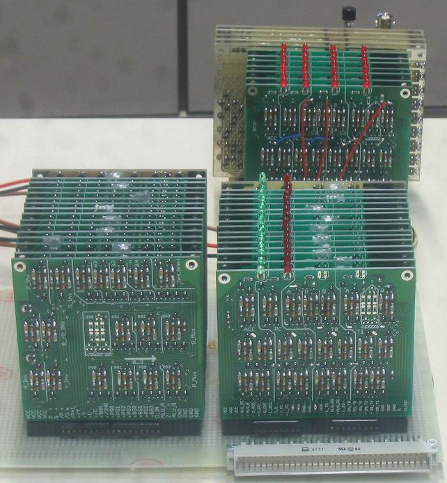 Cpu make. Оптический процессор enlight256. Процессор из транзисторов. Самодельный процессор из транзисторов. Процессор из микросхем своими руками.