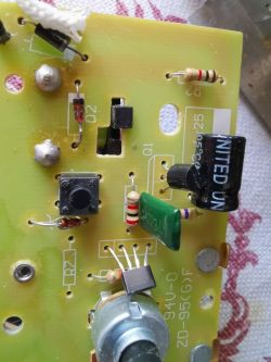 Jak naprawić elektromagnes w tosterze Łucznik TS-50S?