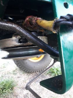 Traktorek kosiarka MT Yardman - wyłącza się automatycznie kosisko po 30 min Traktorek kosiarka MT Yardman - wyłącza się automatycznie kosisko po 30 min