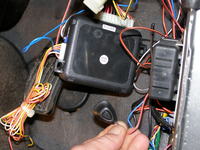 Czy ktos wie co to za alarm na fotkach?