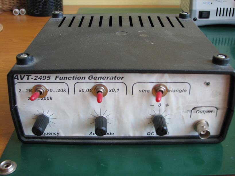 [Sprzedam] Sprzedam zmontowany generator oparty o kit AVT-2495