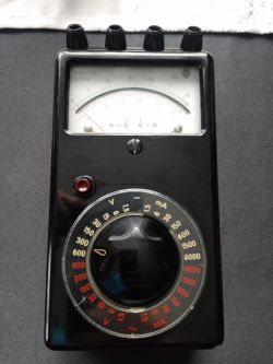 Gdzie znaleźć schemat do niemieckiego miernika EAW?