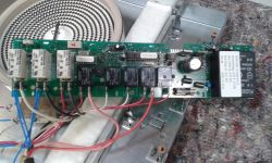 Kuppersbusch EKE 804.2J-66 - Jak podłączyć zasilanie