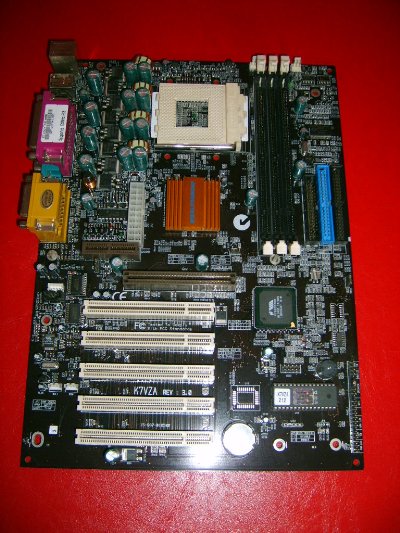 ECS K7VZA ver 3.0 - brak obrazu po zmianie zworki CPU na 100 MHz