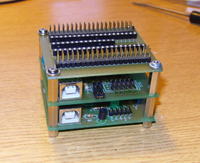 Programator PIC i AVR na USB + podstawka + kable sprzedam Programator PIC i AVR na USB + podstawka + kable sprzedam