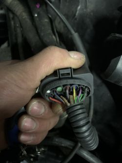 Bora 99r, swap 1.6 AKL na 1.8 T AGU: Znaczenie przewodów/pinów w 14-pin złączu (1J0 973 737)