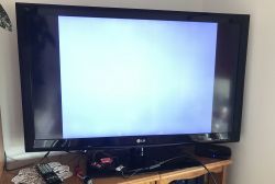 Recenzja produktu - tester monitorów VGA z wieloma trybami pracy Recenzja produktu - tester monitorów VGA z wieloma trybami pracy