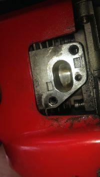 Leader GKS 330-2 - The new carburetor does not feed fuel to the cylinder Leader GKS 330-2 - The new carburetor does not feed fuel to the cylinder