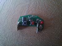 Jak naprawić pękniętą diodę w pilocie do zamka samochodu?