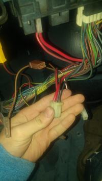 - szukam schematu instalacji elektrycznej do golfa 2 1.8