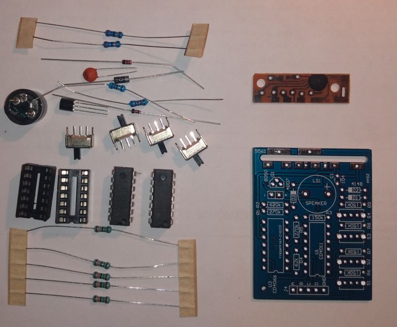 Generator 16-tu efektów dźwiękowych, kit