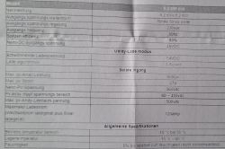 Zdjęcie specyfikacji technicznej falownika fotowoltaicznego w języku niemieckim, wydrukowanej na kartce papieru.