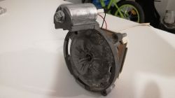 Zmywarka Bosch SRV55T43EU/01 - silnik pompy myjącej buczy, czy da się uratować? Zmywarka Bosch SRV55T43EU/01 - silnik pompy myjącej buczy, czy da się uratować?