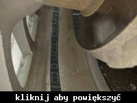 Czy nadmiar ciężarków na felgach po prostowaniu to normalne?