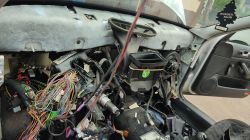 Problem z wyłączaniem zapłonu Golf 1.4 16v 1999r - konieczność wyjęcia bezpiecznika 38