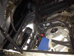 Odpalanie Mercedes Diesla 2.2 CDI 2006r lift z urządzenia rozruchowego: akumulator czy pod maską?