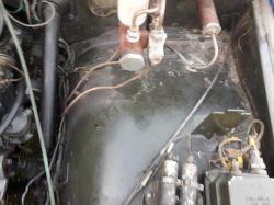 UAZ 469, UAZ 469B: Skąd idą dwa przewody? Nie odpala po urwaniu jednego