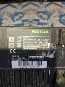Jak zidentyfikować spalony element w ładowarce Festool LC45?
