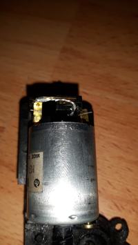 Voyaager III 98r 2.0 - Silniczek tylnej lewej uchylnej szyby