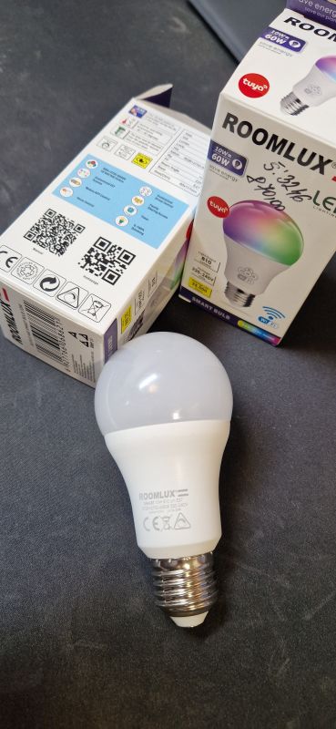 RoomLux B15515 Bulb and Packaging RoomLux B15515 bulb with packaging on a table