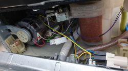 Amica ZIA 428 - Cykanie i brak poboru wody po resecie, kody 1F, H6